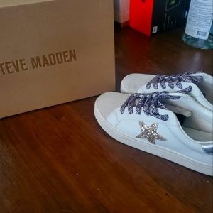 Steve Madden NY90